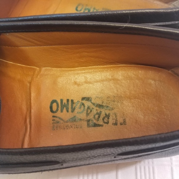 EUC. Salvatore Ferragamo Black Tassel Slip On 10 D - Picture 7 of 8